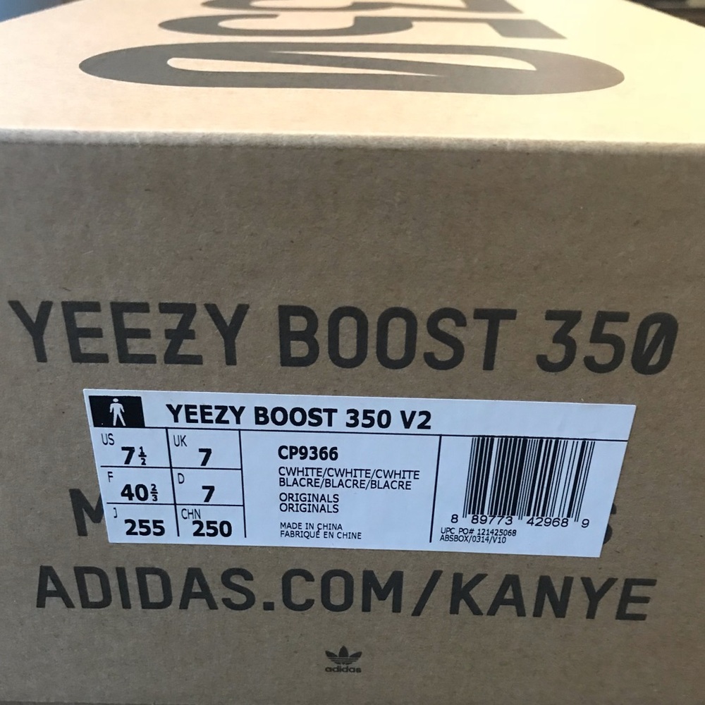 Yeezys boost 350